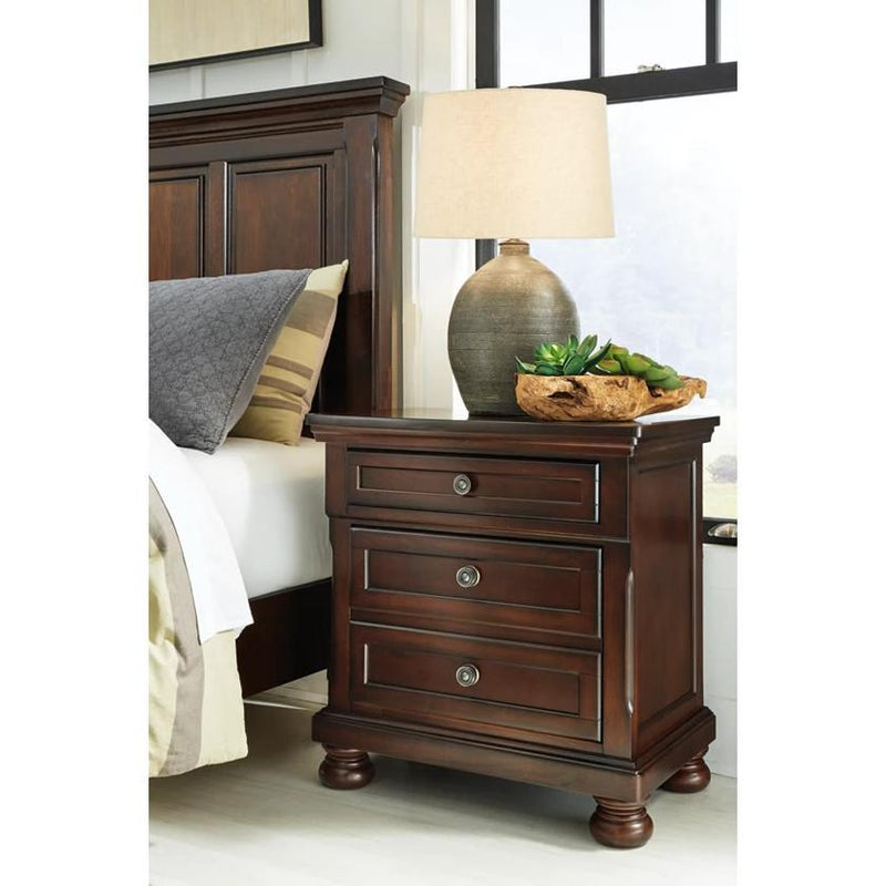 Millennium Porter B697 7 pc Queen Panel Bedroom Set IMAGE 5