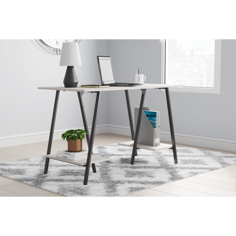 Signature Design by Ashley Bayflynn H288-27 Home Office Desk IMAGE 5