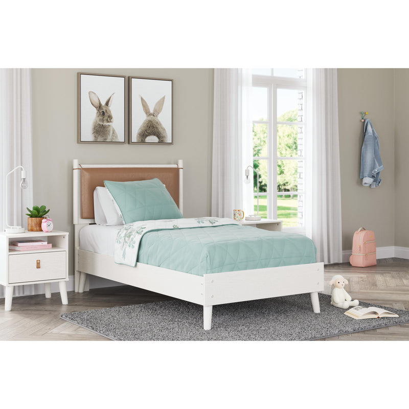 Signature Design by Ashley Aprilyn EB1024B1 Twin Panel Bed IMAGE 6