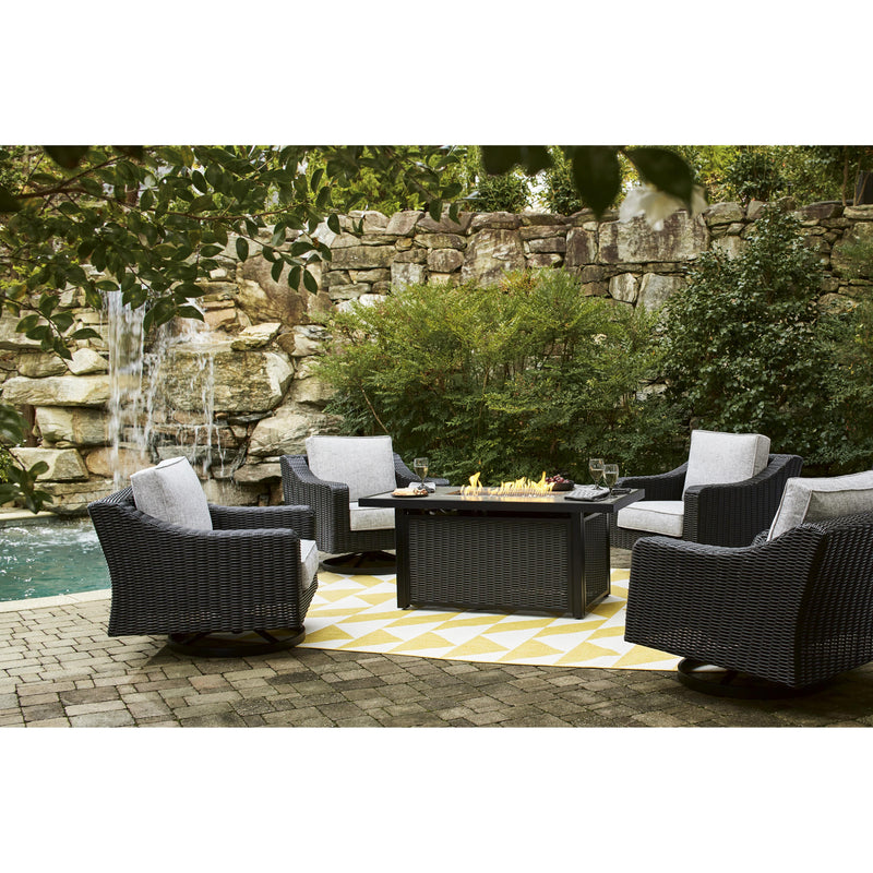 Signature Design by Ashley Outdoor Seating Lounge Chairs P792-821 IMAGE 15