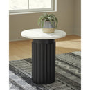  Signature Design by Ashley Wainstone A4000724 Accent Table IMAGE 2